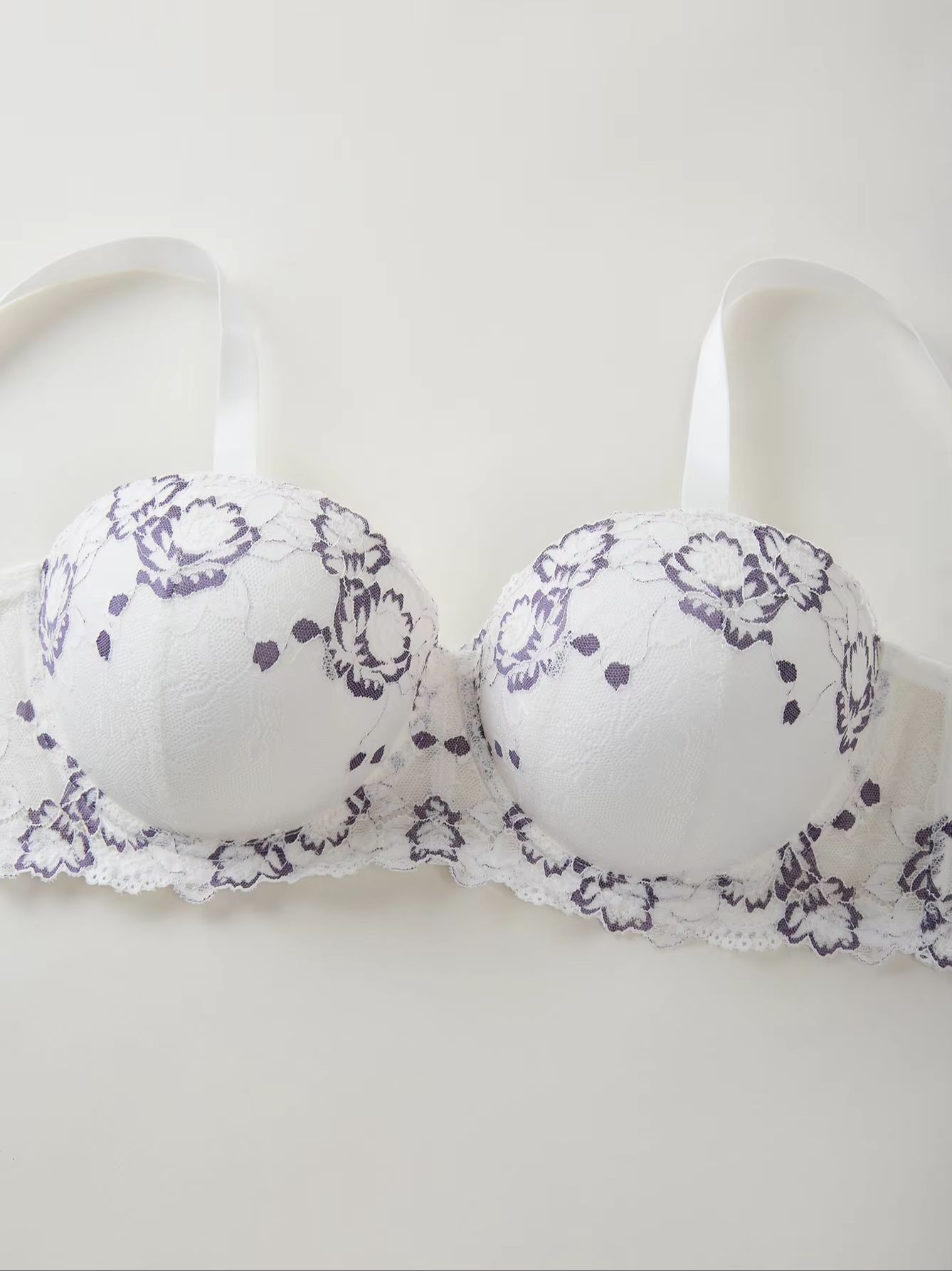 Plus Size Lace & Embroidery Wo – обзор и цена Push Up Bra Padded