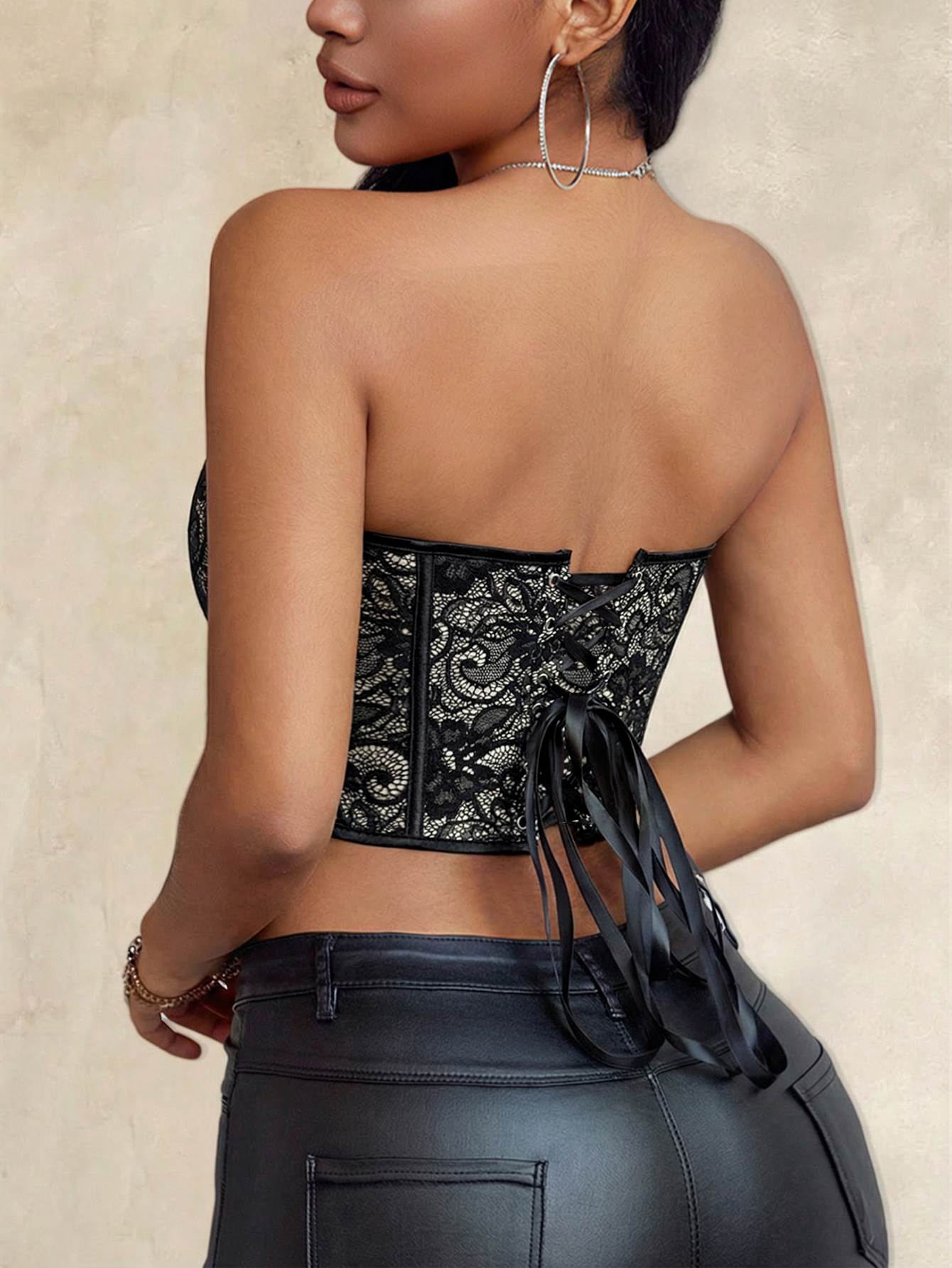 Sexy black lace heart-shaped s – обзор и цена Strapless Bra Backless