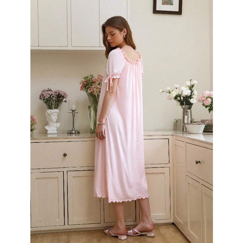 Solid Color Ruffled Square Nec – обзор и цена Robe Silk Women